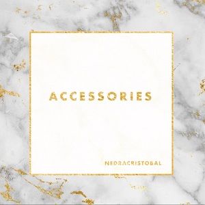 Jewelry, hats, bags, & other accessories!